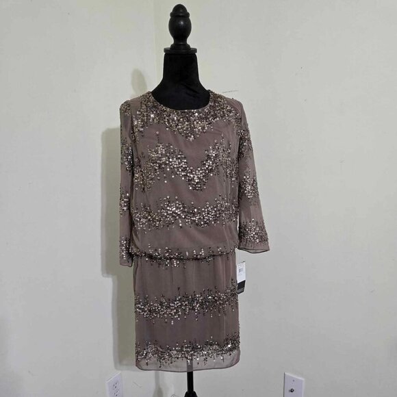 🆕️ Adriana Papell Sequined Evening Dress Size 10 - Picture 1 of 6